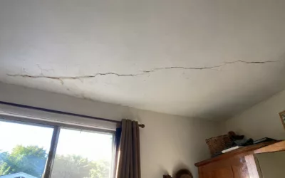 Fissure au plafond : quand faut-il vraiment s’inquiéter ?